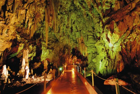 Σπηλαιο Αλιστρατης Σερρες