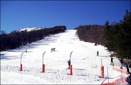 Χιονοδρομικό Κέντρο Λαϊλιά - Σέρρες  in2life.gr